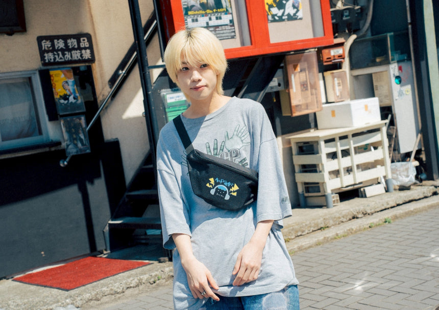 ヘッドホンバック音